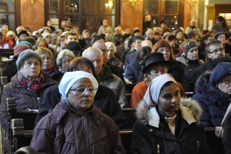 Gyertyaszentelő Boldogasszony - világban élő szerzetesek találkoztak Fehérváron